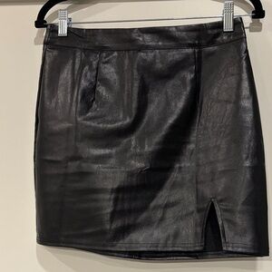 Lulu's Sleek Black Mini Skirt